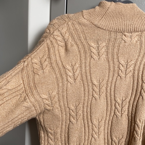 ASOS DESIGN cozy beige sweater in a very good condition - Picture 4 of 5